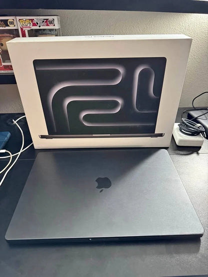 M4 Macbook pro 16” Max